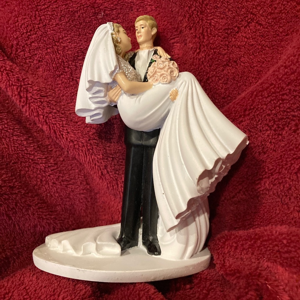 Cake Topper - Threshold of Happiness